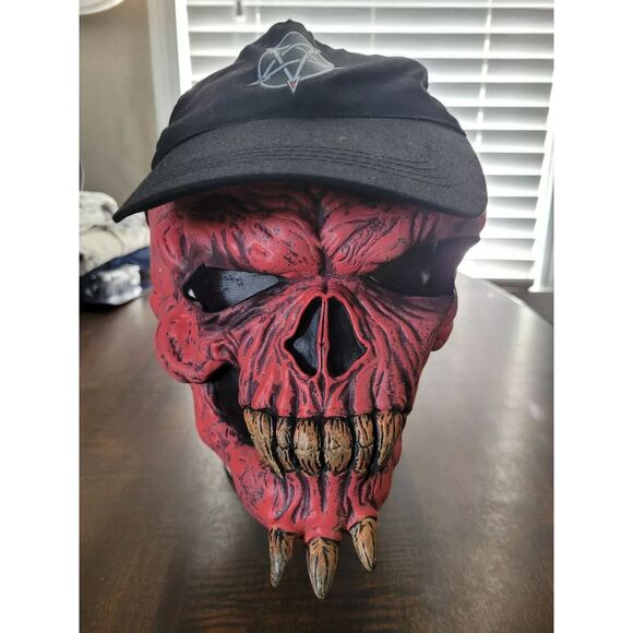 Easter Unlimited Red Demon Skeleton Scary Horned Rubber Mask/Black Hat - Picture 1 of 11